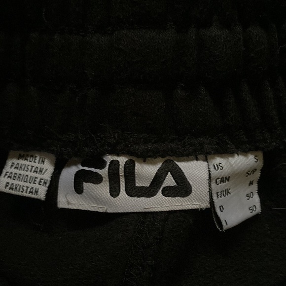 Fila Sweatpants / Joggers - Picture 5 of 6